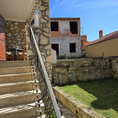 La Vista - Sea View