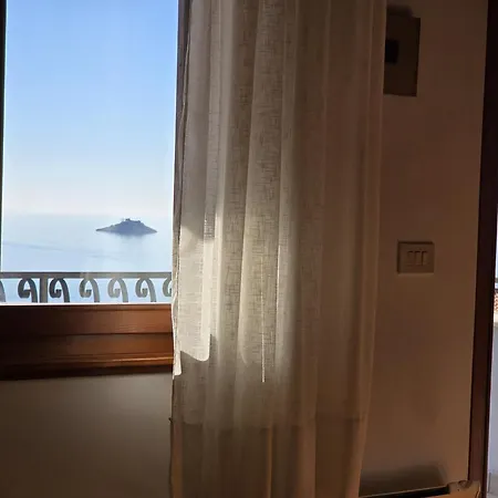 La Vista - Sea View Apartment *