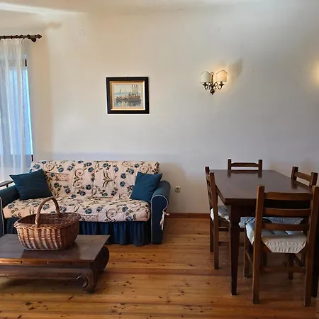 La Vista - Sea View Apartment *